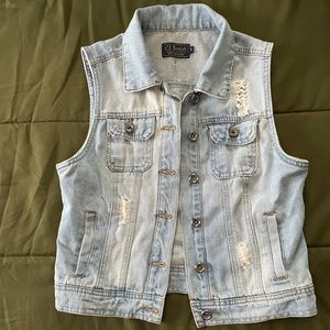 Women’s Jean Distress Vest